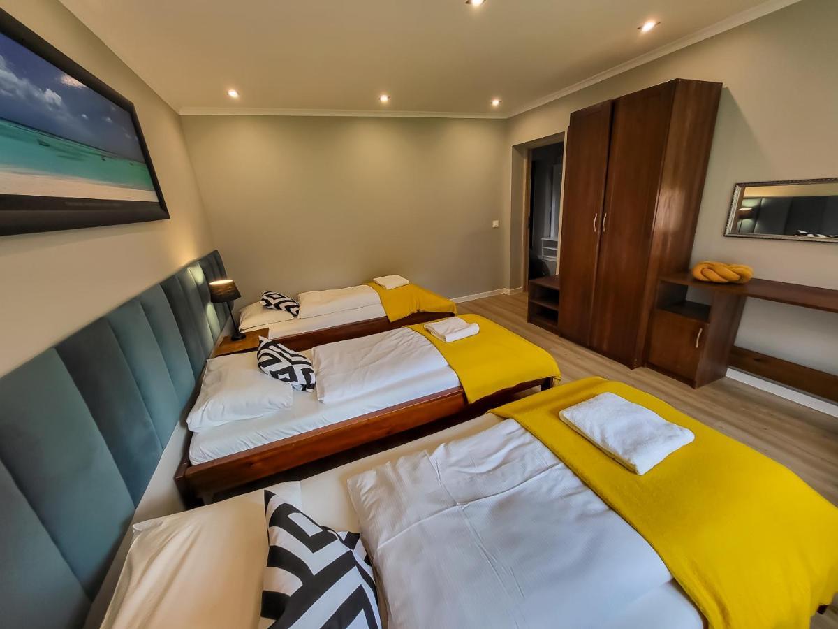 Vegas - House And Garten For Exclusive Use Holiday home *