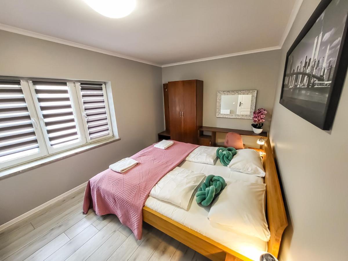 Vegas - House And Garten For Exclusive Use Holiday home *